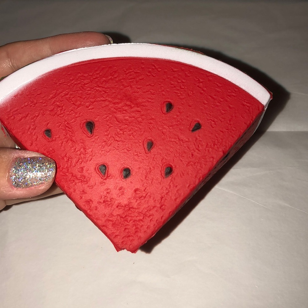 Watermelon squishy - Picture 3 of 3